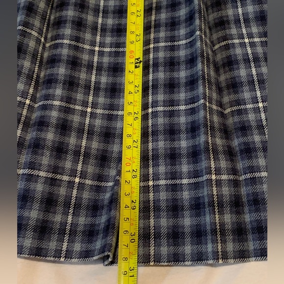 L.L. Bean 100% Wool Pleated Plaid Skirt size 12 Petite Women - Picture 6 of 8